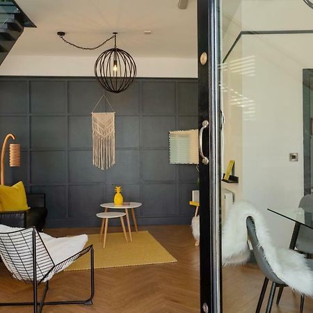 Accommodation @ 32 Дънгарван Екстериор снимка