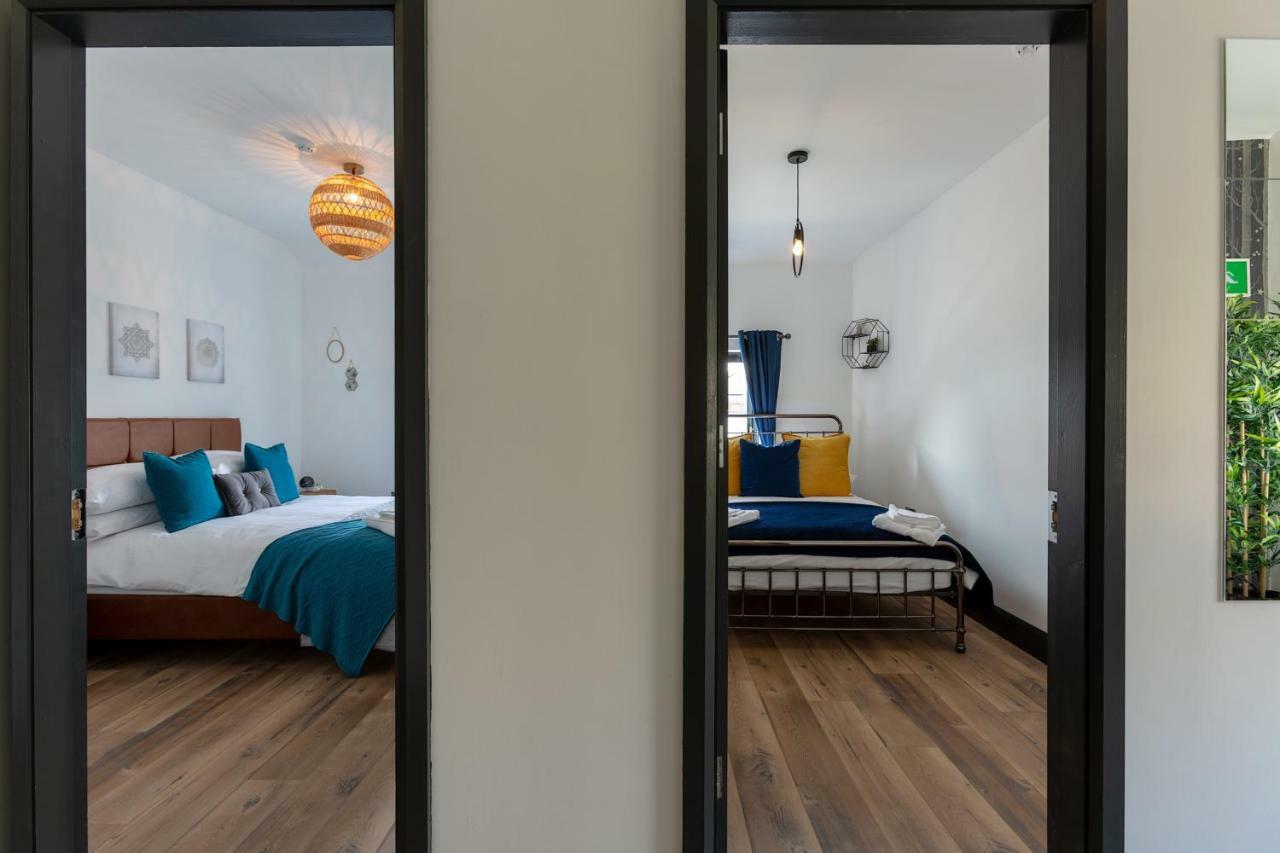 Accommodation @ 32 Дънгарван Екстериор снимка