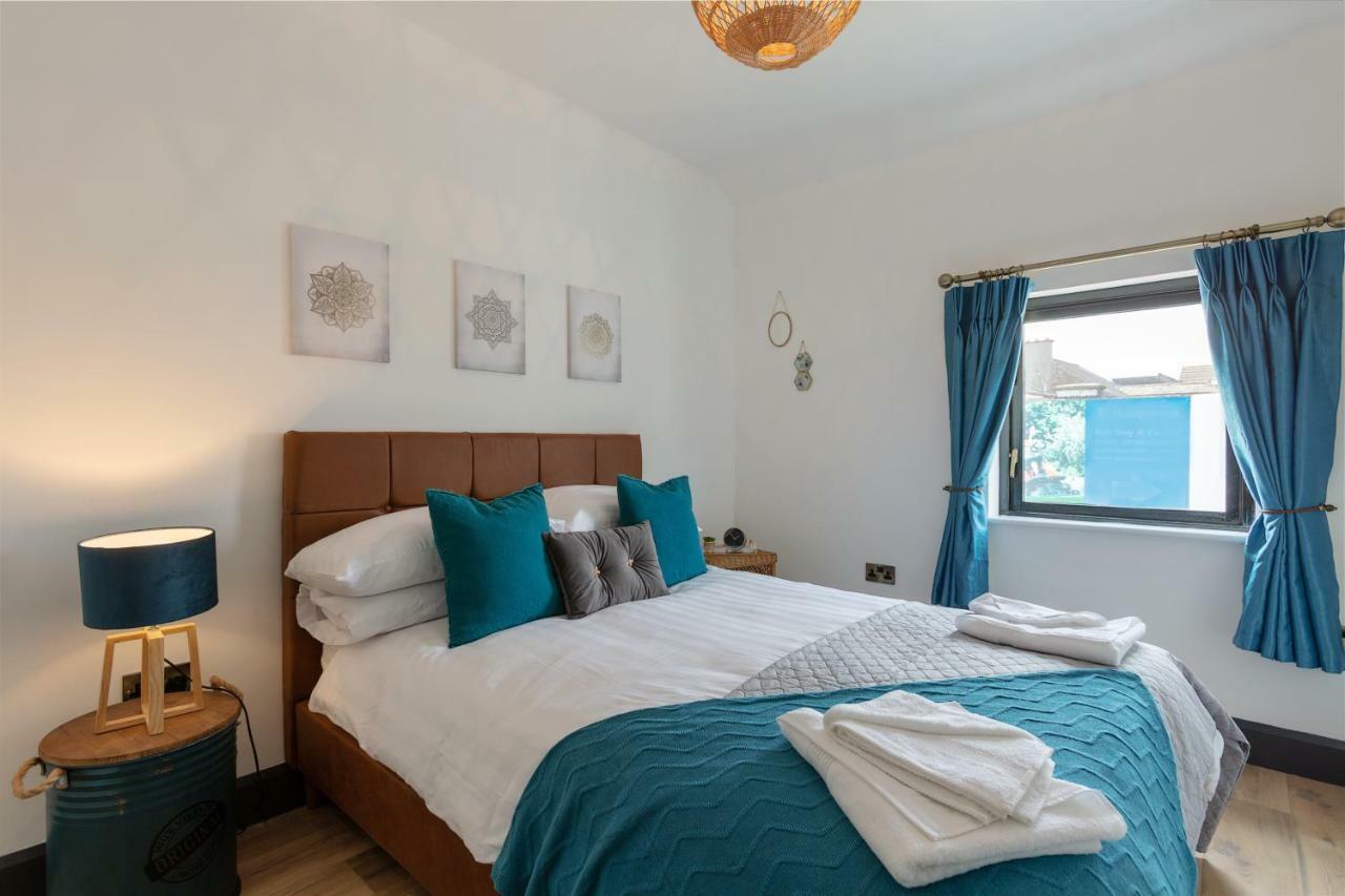 Accommodation @ 32 Дънгарван Екстериор снимка
