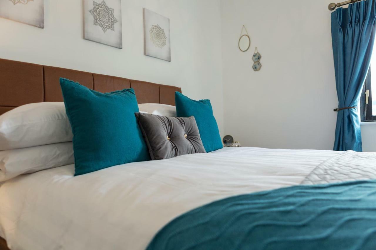 Accommodation @ 32 Дънгарван Екстериор снимка
